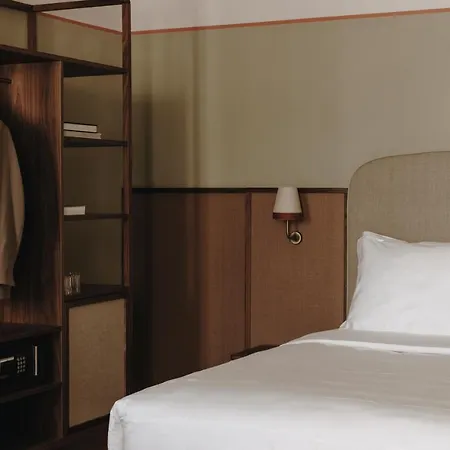Parkhotel Mondschein, A Member Of Design Ξενοδοχείο 4*